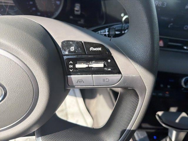 2023 Hyundai ELANTRA SEL IVT