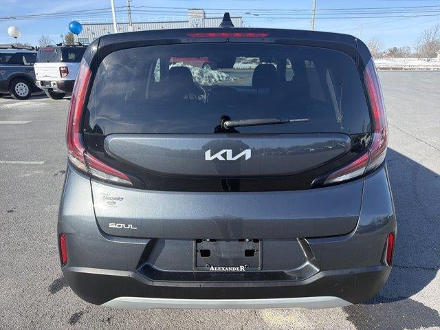 2024 Kia Soul LX IVT