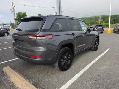 2023 Jeep Grand Cherokee Altitude 4x4