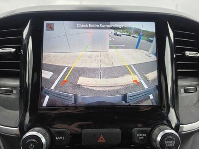 2022 RAM 1500 Big Horn 4x4 Crew Cab 5'7" Box