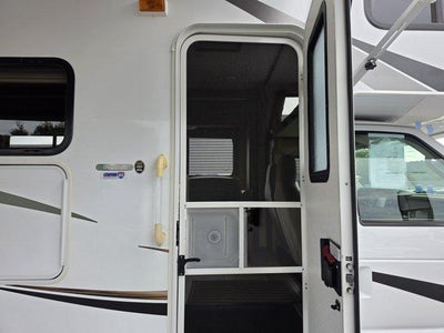 2012 Ford Econoline Commercial Cutaway E-450 Super Duty 158" DRW