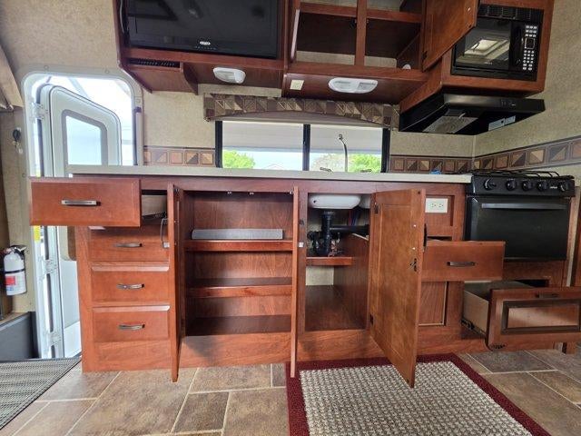 2012 Ford Econoline Commercial Cutaway E-450 Super Duty 158" DRW