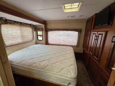 2012 Ford Econoline Commercial Cutaway E-450 Super Duty 158" DRW