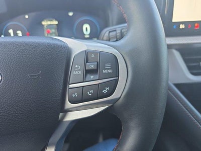 2025 Ford Explorer Active RWD