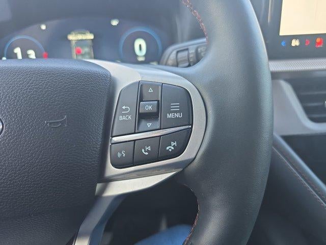 2025 Ford Explorer Active RWD