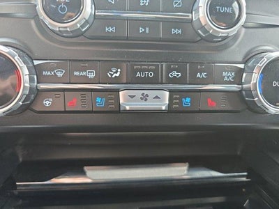 2024 Ford Super Duty F-250 SRW LARIAT 4WD Crew Cab 6.75' Box