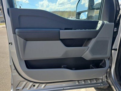 2024 Ford Super Duty F-350 SRW XL 4WD Crew Cab 6.75' Box