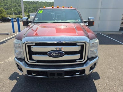 2016 Ford Super Duty F-350 SRW 4WD Crew Cab 6-3/4 Ft Box Lariat