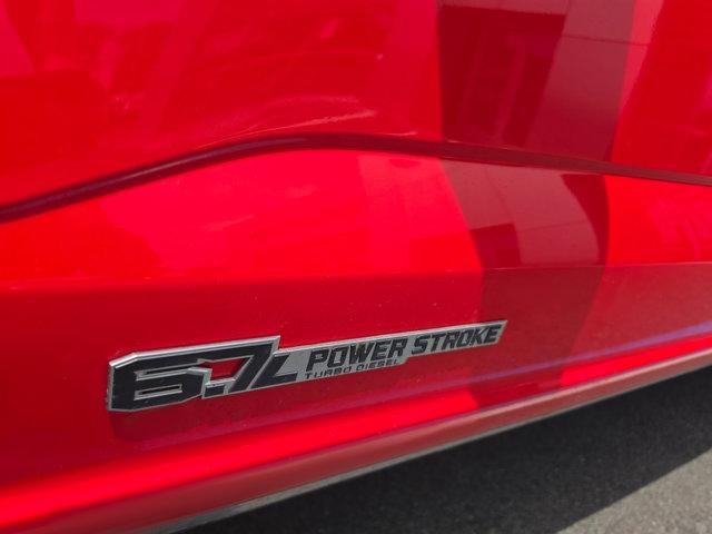 2023 Ford Super Duty F-350 SRW LARIAT 4WD Crew Cab 6.75' Box