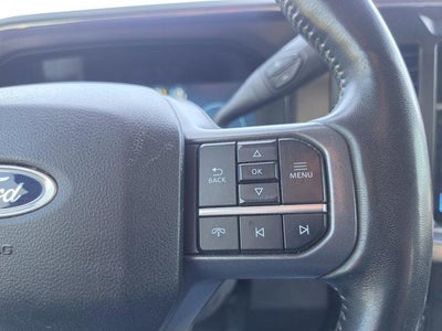 2023 Ford Super Duty F-350 SRW LARIAT 4WD Crew Cab 6.75' Box