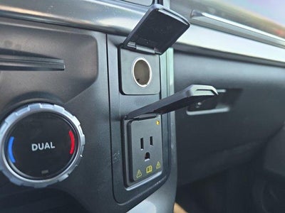 2023 Ford F-150 LARIAT 4WD SuperCrew 5.5' Box