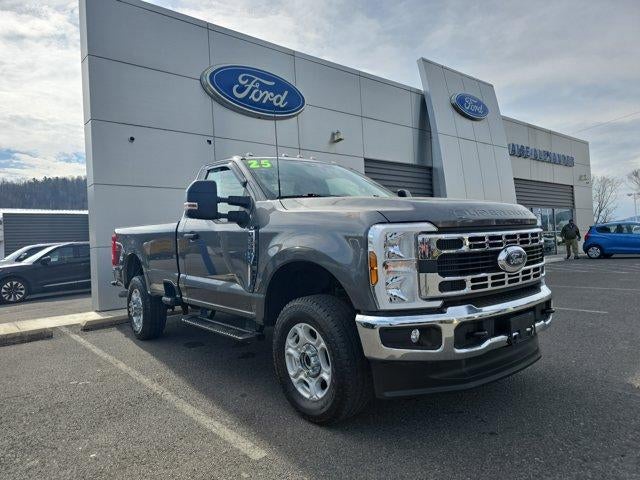 2025 Ford F-350 XLT 4x4 Regular Cab 8' Box SRW's photo