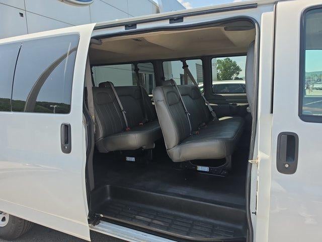 2024 Chevrolet Express Passenger 3500 Extended Wheelbase Rear-Wheel Drive 1LS