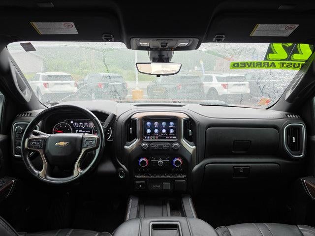 2022 Chevrolet Silverado 3500 HD Crew Cab Standard Box 4-Wheel Drive High Country
