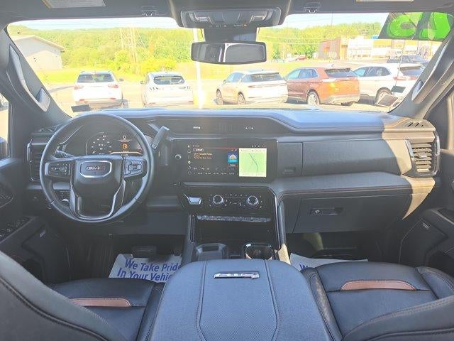 2025 GMC Sierra 2500 HD Crew Cab Standard Box 4-Wheel Drive AT4