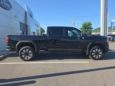 2025 GMC Sierra 2500 HD Crew Cab Standard Box 4-Wheel Drive AT4