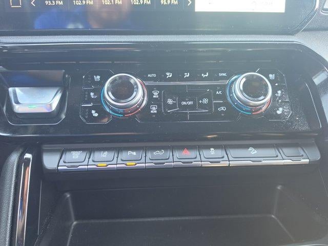 2025 GMC Sierra 2500 HD Crew Cab Standard Box 4-Wheel Drive AT4