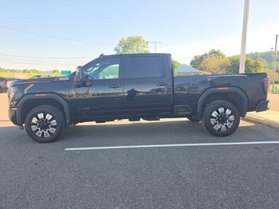 2025 GMC Sierra 2500 HD Crew Cab Standard Box 4-Wheel Drive AT4