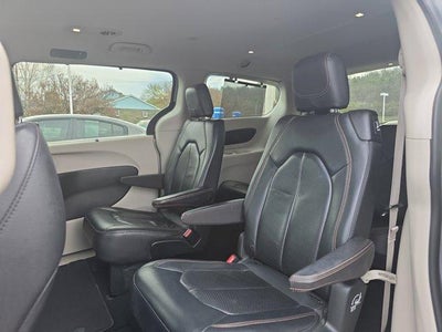 2018 Chrysler Pacifica Touring L FWD