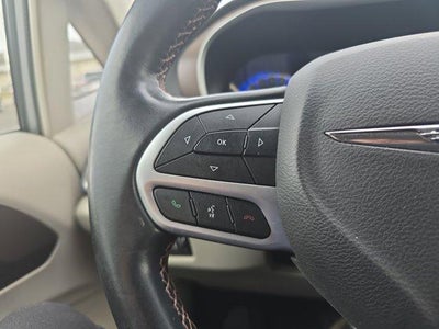 2018 Chrysler Pacifica Touring L FWD