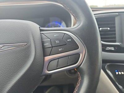 2018 Chrysler Pacifica Touring L FWD