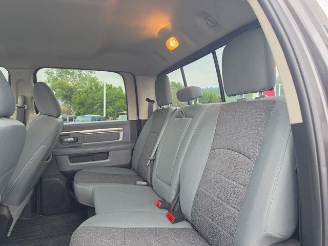 2018 RAM 2500 Big Horn 4x4 Crew Cab 6'4" Box