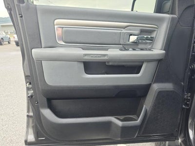 2018 RAM 2500 Big Horn 4x4 Crew Cab 6'4" Box