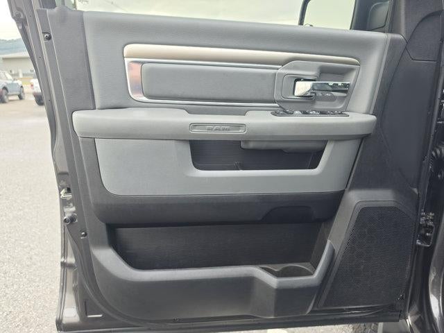 2018 RAM 2500 Big Horn 4x4 Crew Cab 6'4" Box