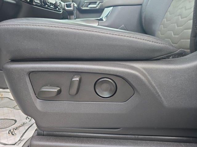 2023 Chevrolet Silverado 1500 Crew Cab Short Box 4-Wheel Drive ZR2