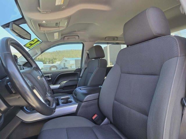 2015 Chevrolet Silverado 1500 Crew Cab Short Box 4-Wheel Drive LT Z71