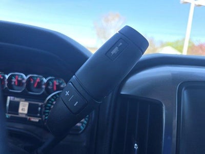 2015 Chevrolet Silverado 1500 Crew Cab Short Box 4-Wheel Drive LT Z71