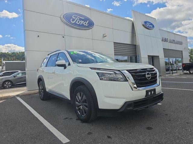 2024 Nissan Pathfinder SV 4WD