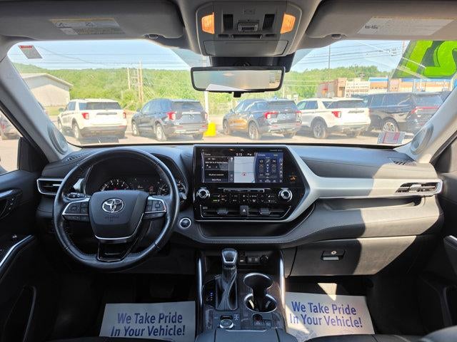 2021 Toyota Highlander Platinum AWD (Natl)