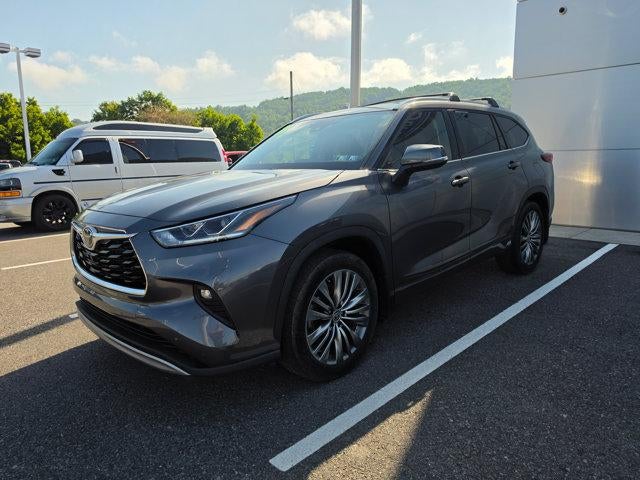 2021 Toyota Highlander Platinum AWD (Natl)