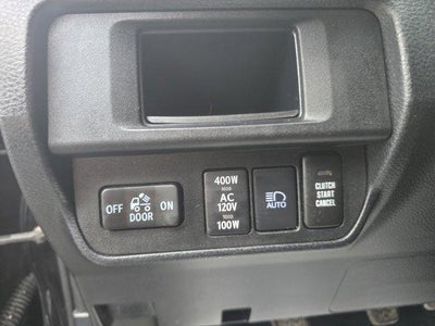 2018 Toyota Tacoma SR Double Cab 5' Bed V6 4x4 AT (GS)