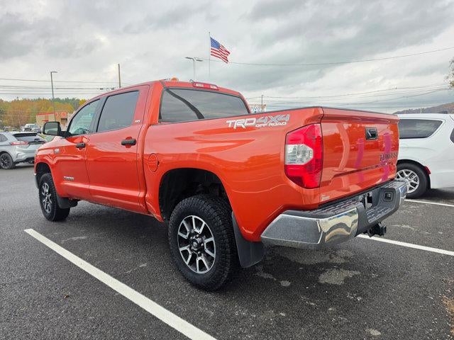 2017 Toyota Tundra 4WD 4WD SR5 CrewMax 5.5' Bed 5.7L (SE)