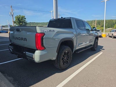 2023 Toyota Tundra 4WD 4WD SR5 CrewMax 5.5' Bed (SE)