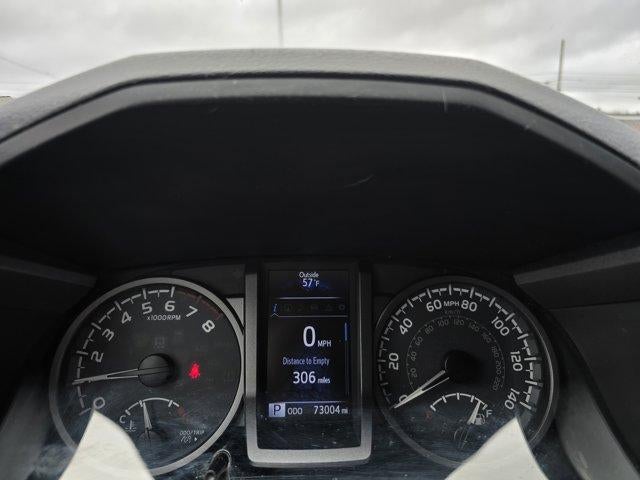 2017 Toyota Tacoma TRD Sport Access Cab 6' Bed V6 4x4 MT (Natl)