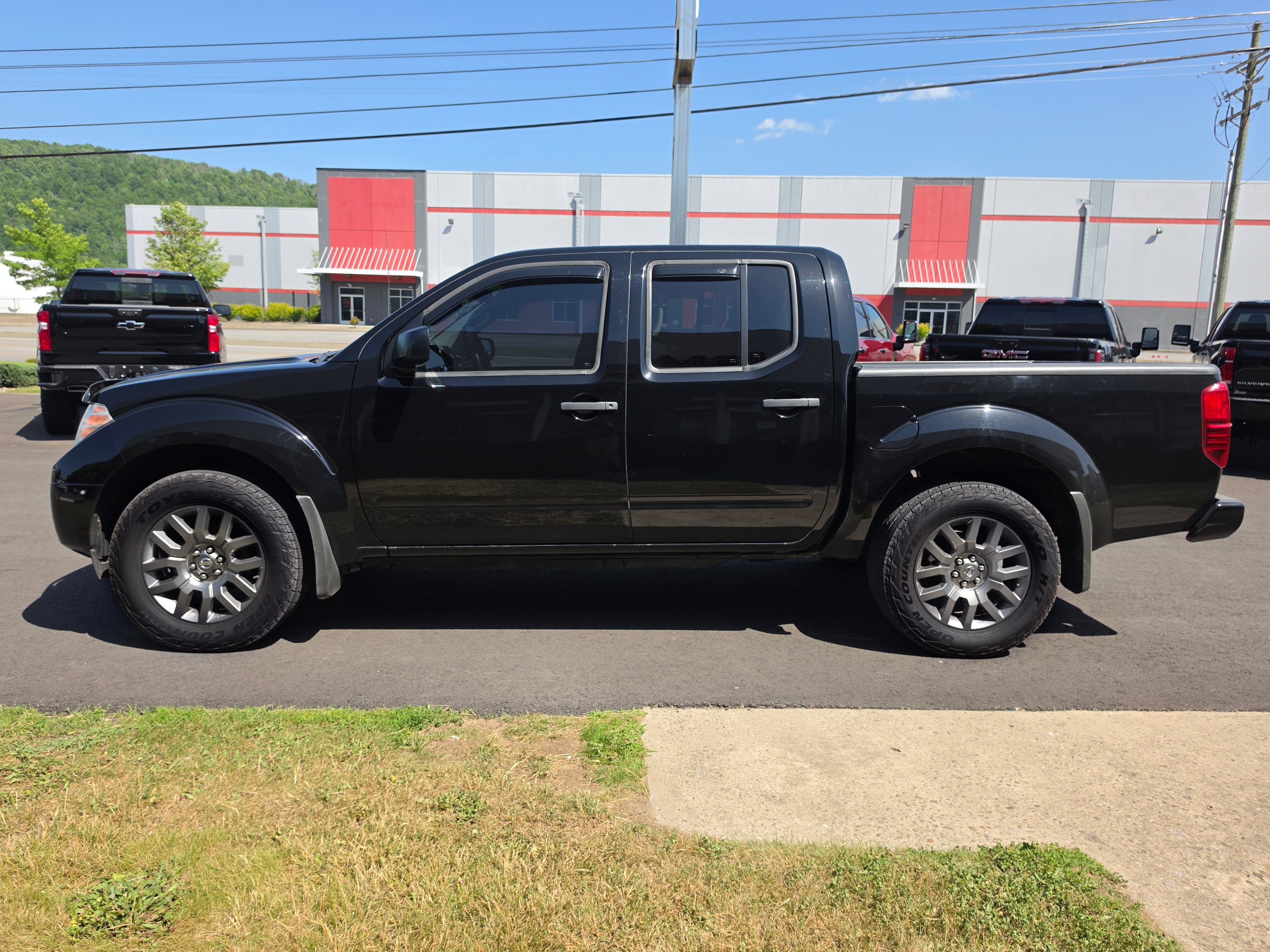 2012 Nissan Frontier SV