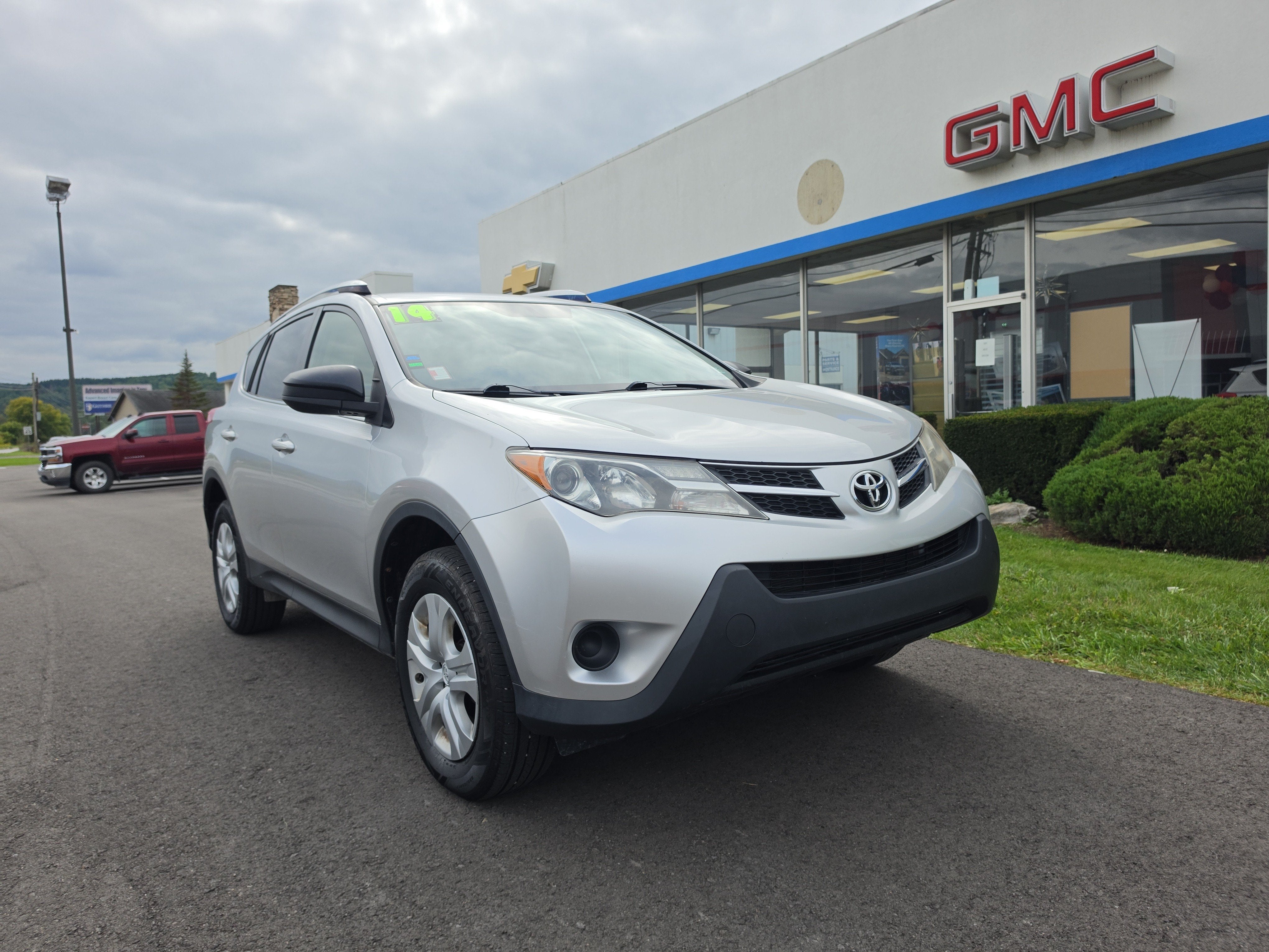 2014 Toyota RAV4 LE