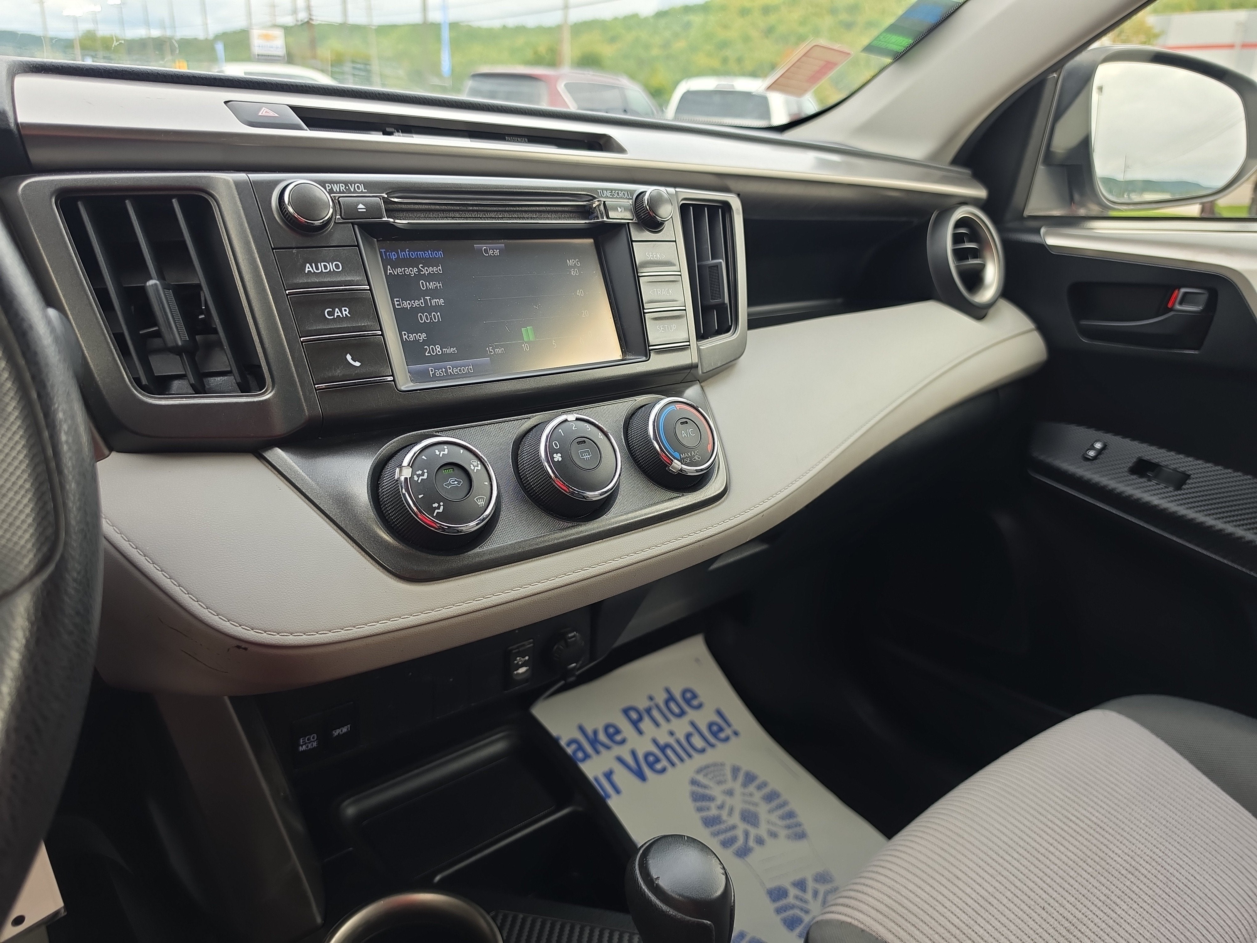 2014 Toyota RAV4 LE