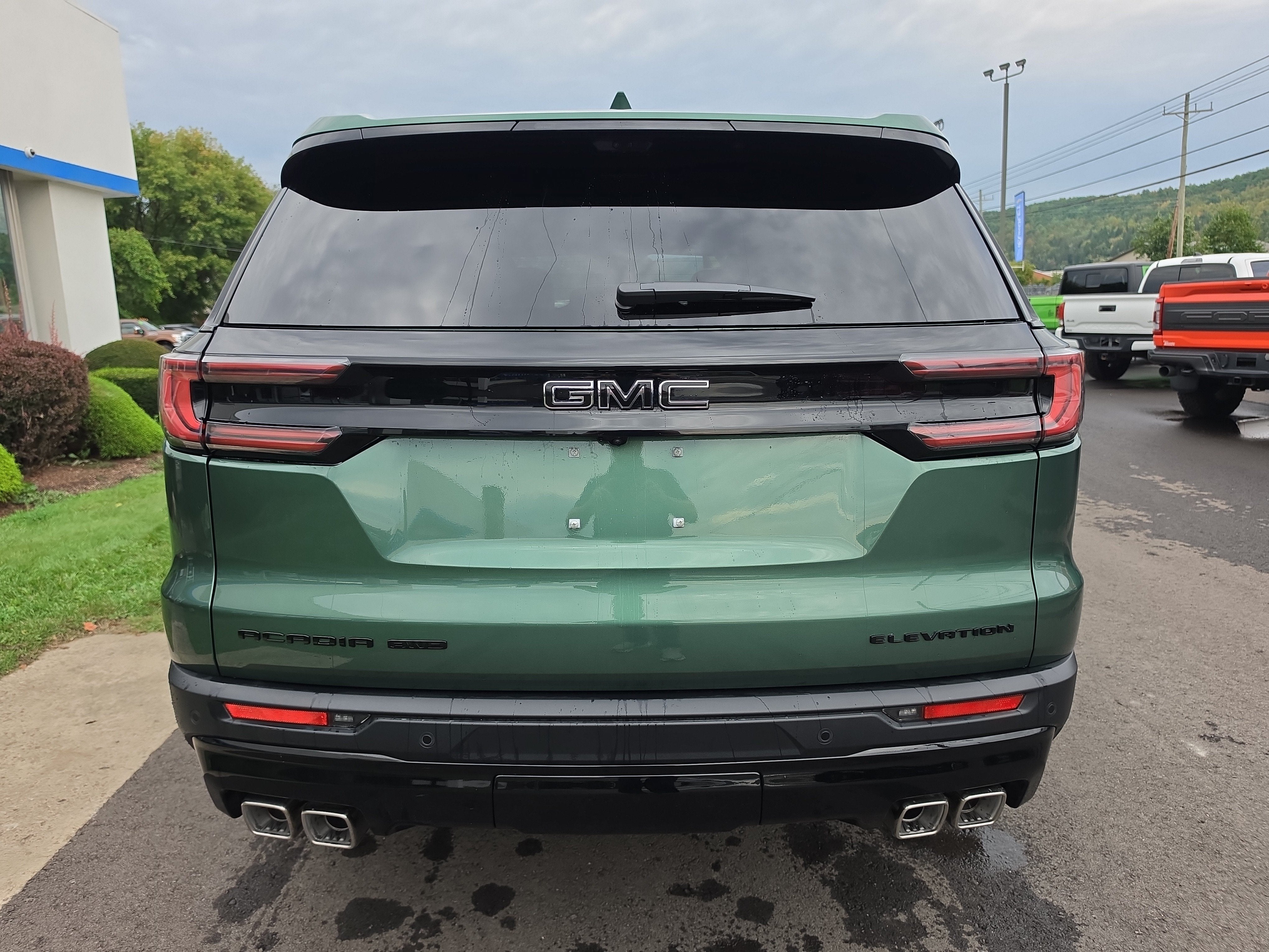 2027 GMC Acadia Elevation
