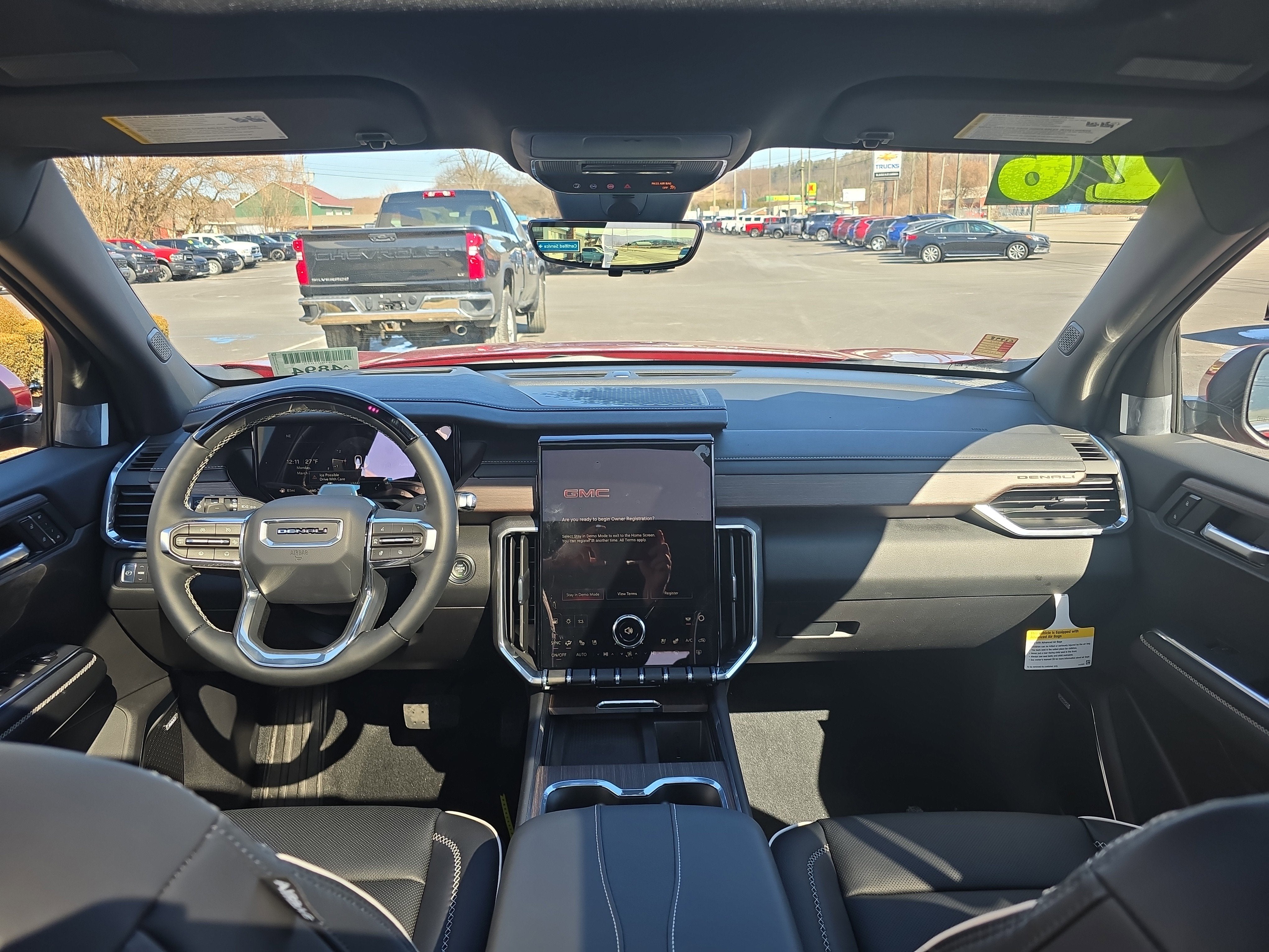 2026 GMC Acadia Denali