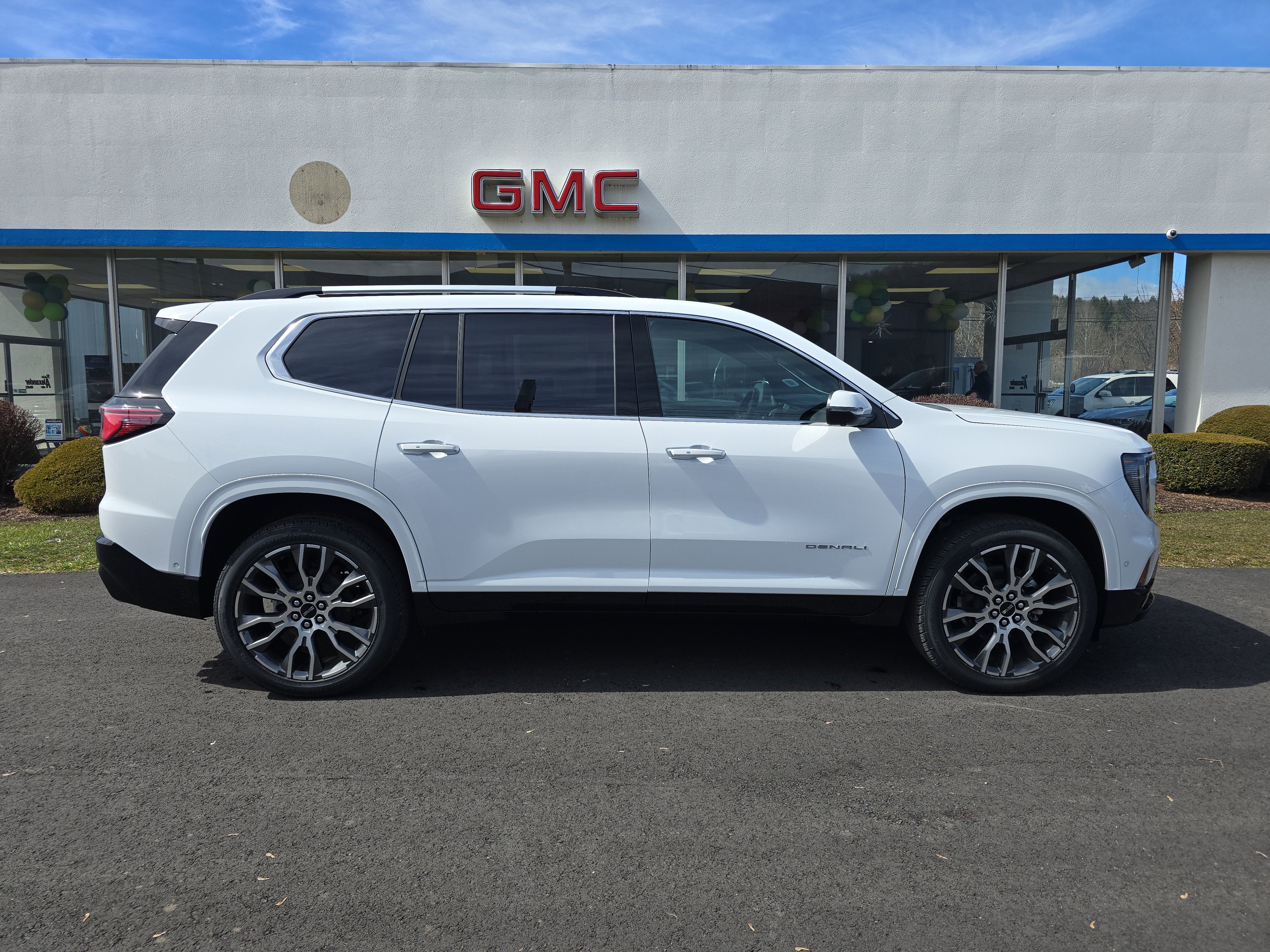 2026 GMC Acadia Denali Ultimate