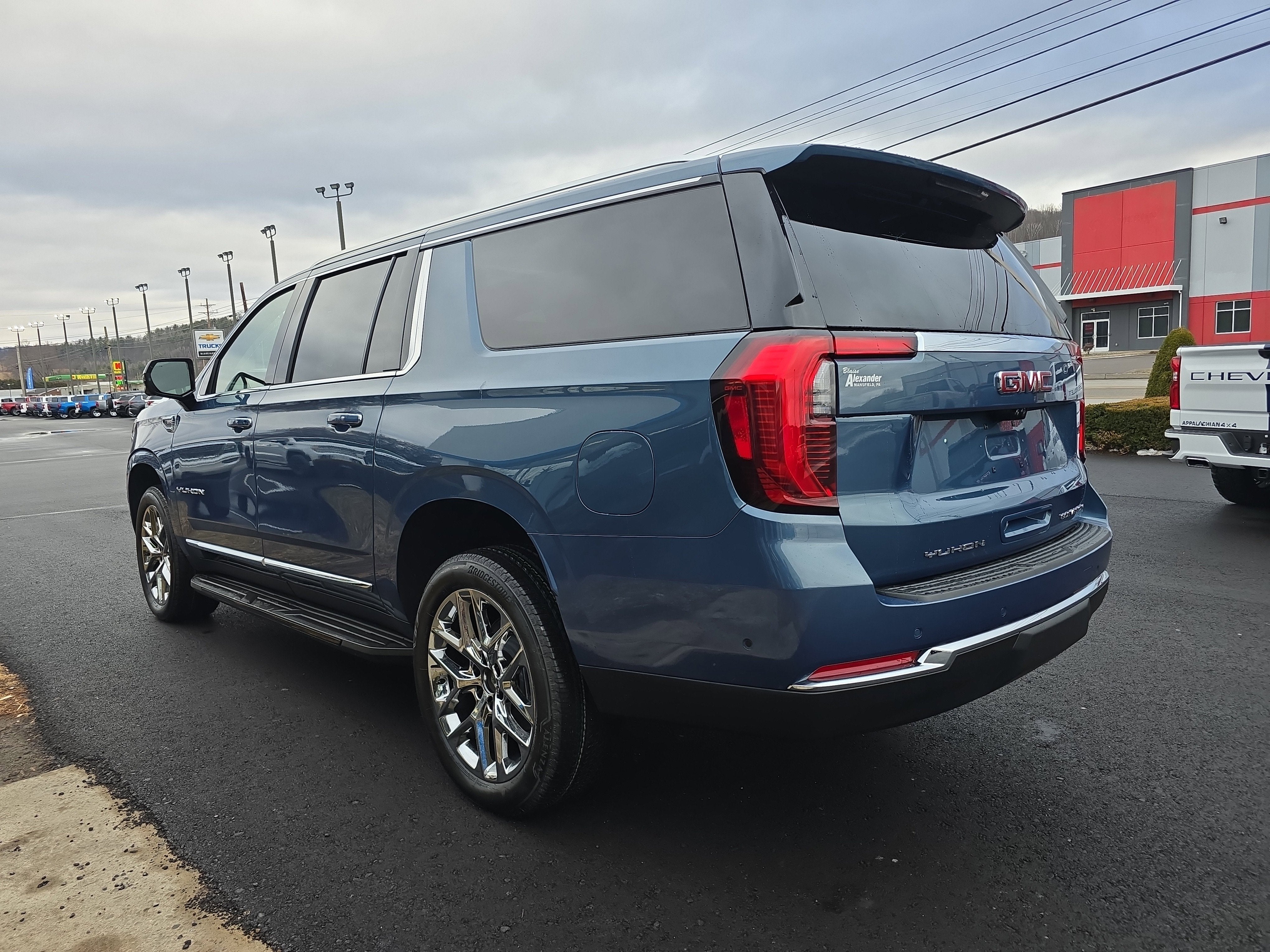 2026 GMC Yukon XL Elevation