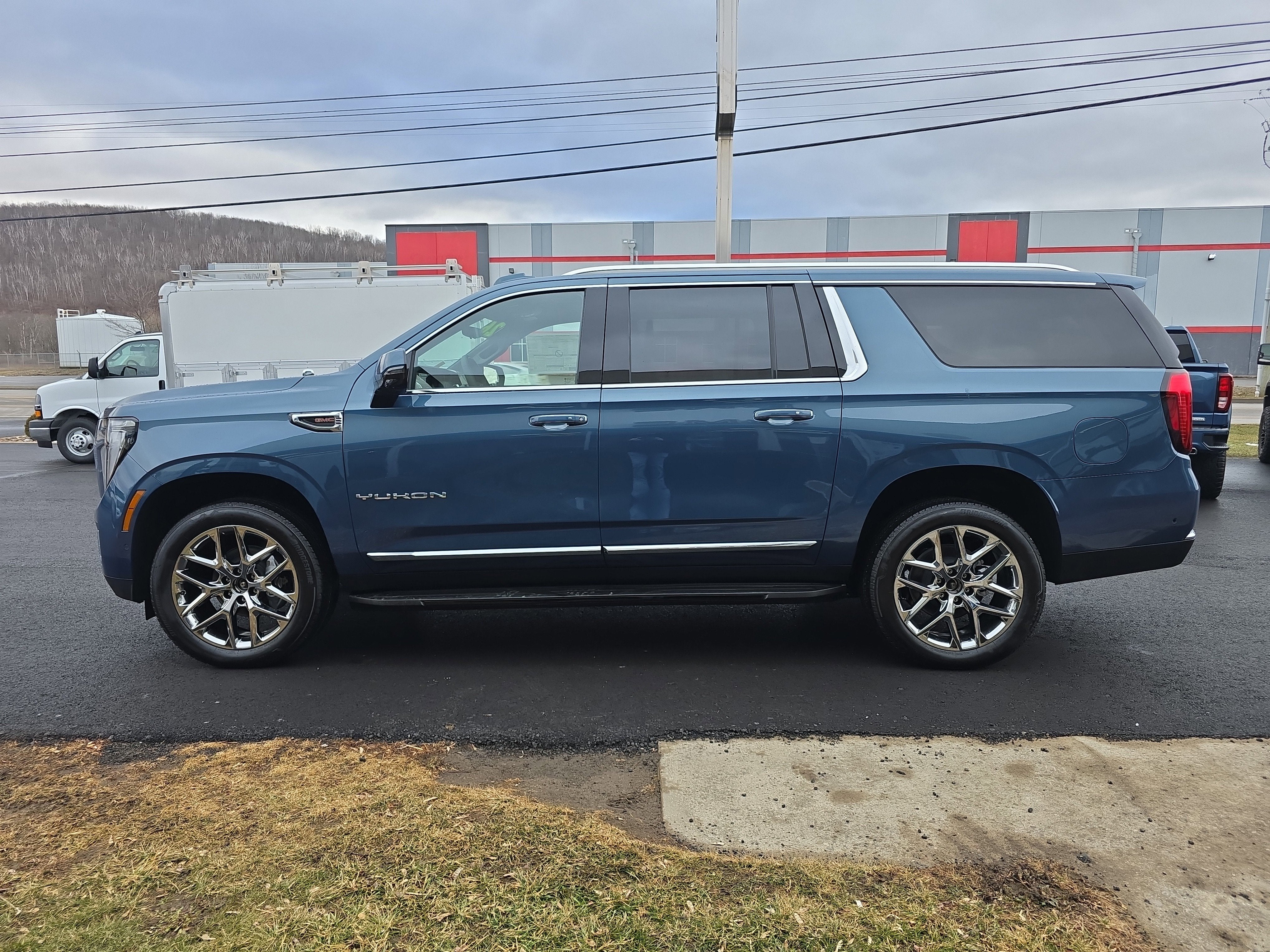 2026 GMC Yukon XL Elevation