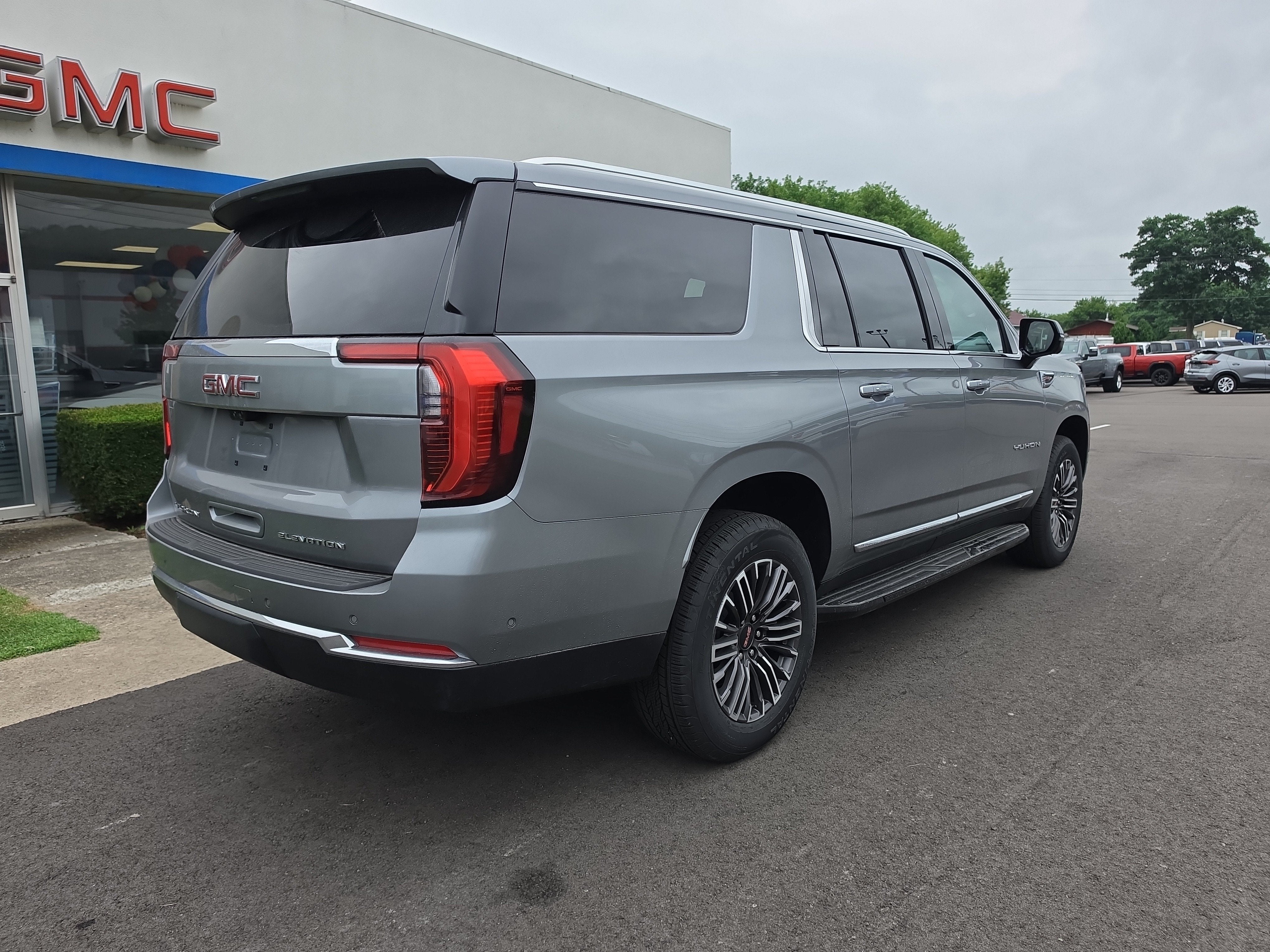 2026 GMC Yukon XL Elevation