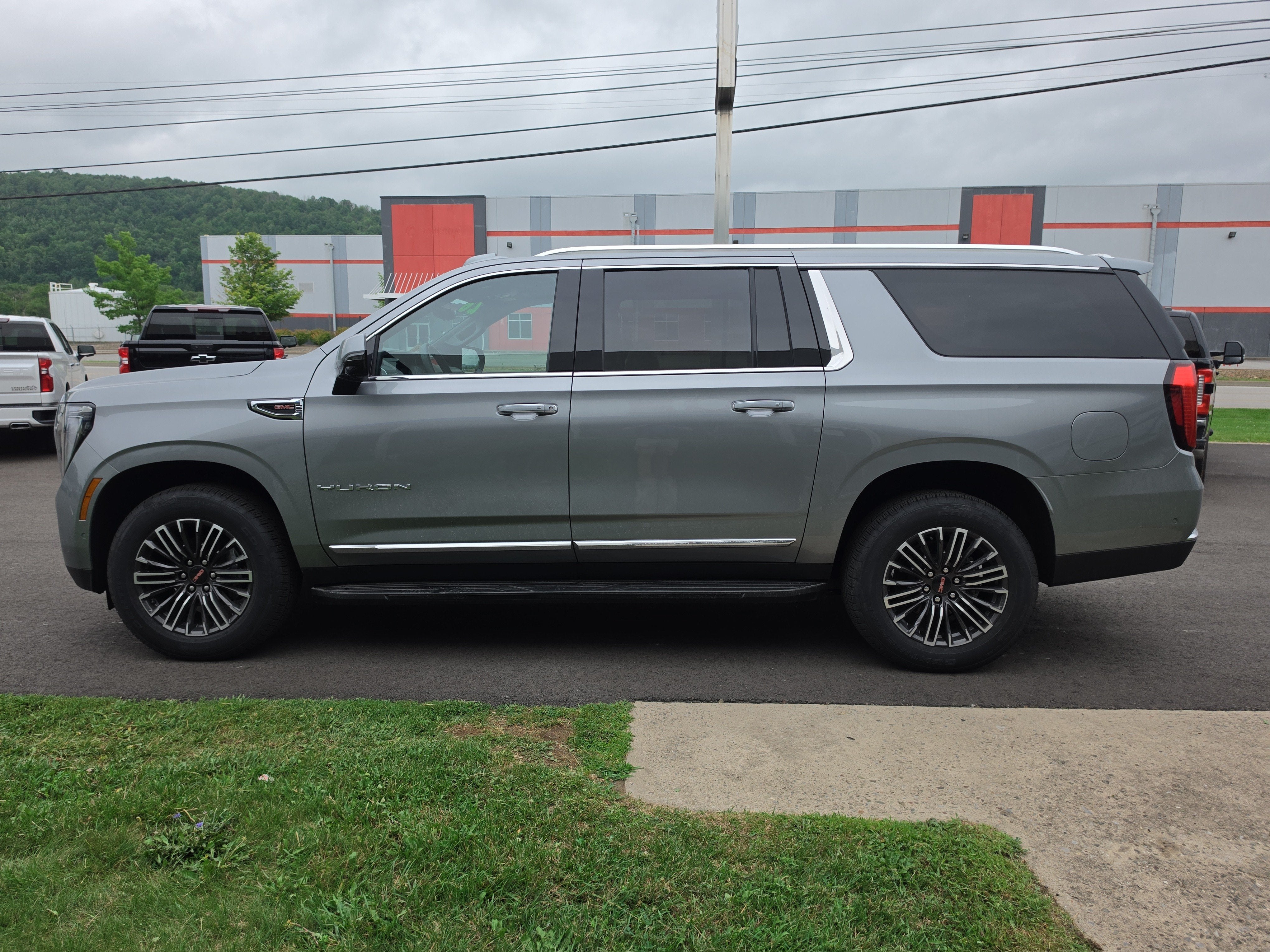 2026 GMC Yukon XL Elevation