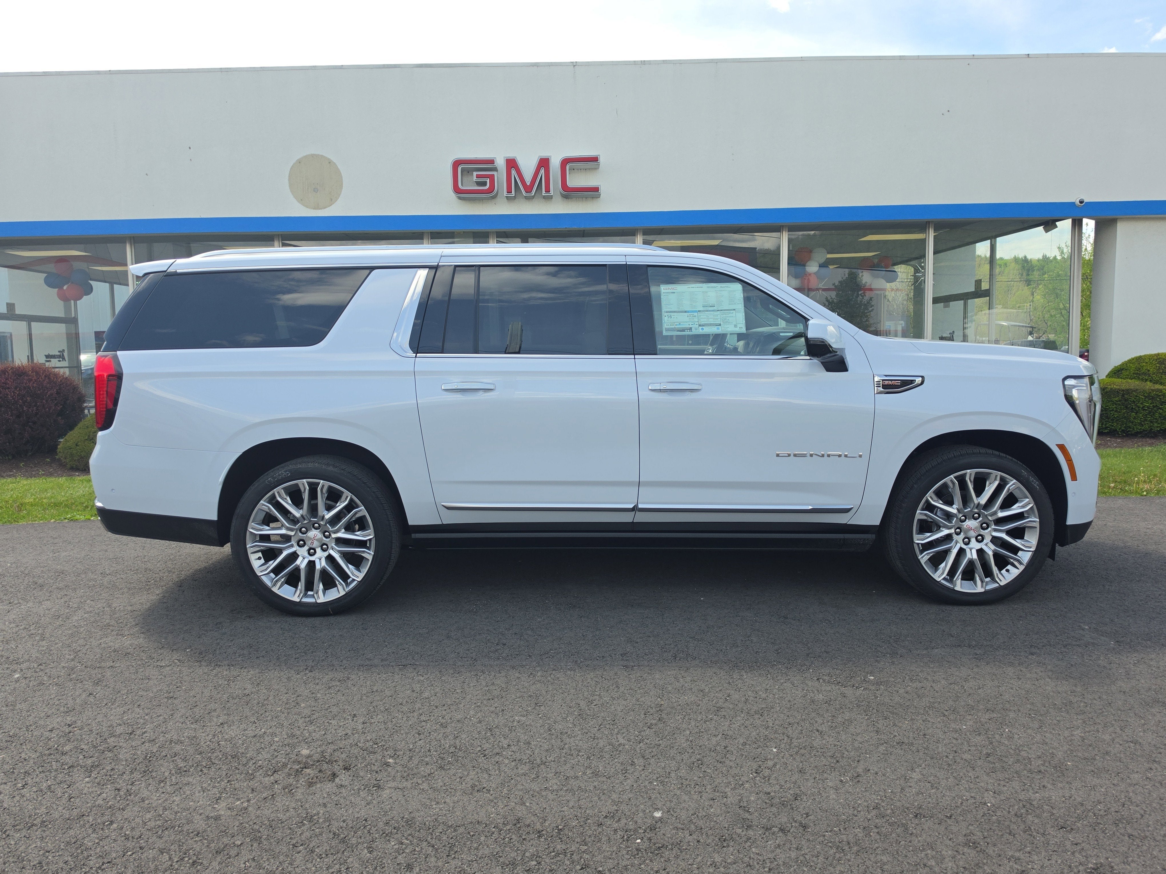 2026 GMC Yukon XL Denali