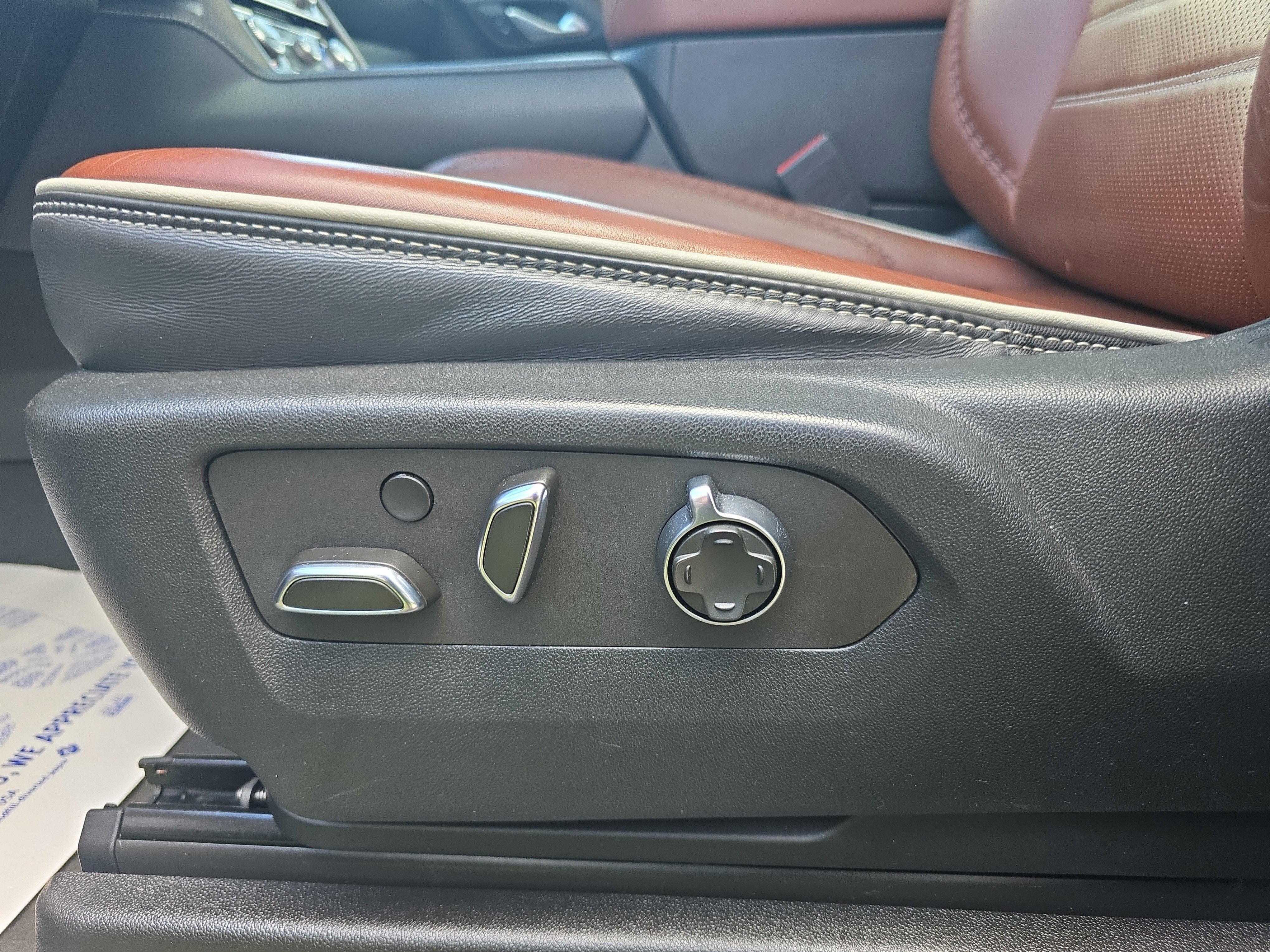 2023 GMC Yukon XL Denali Ultimate